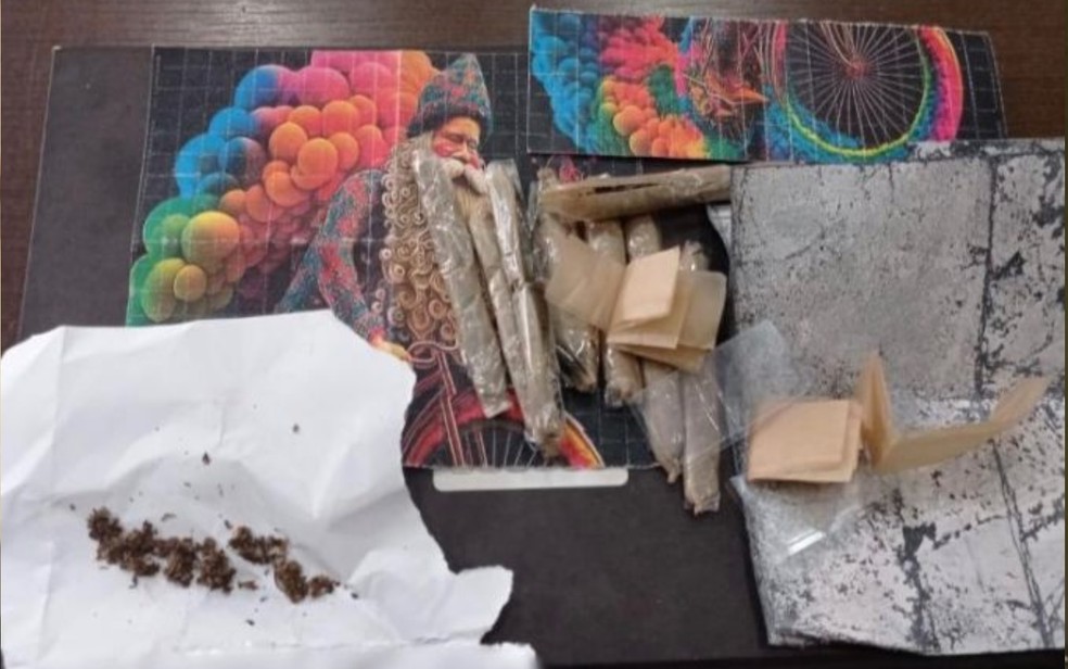 Advogados são flagrados tentando entregar drogas para detentos em presídio de Jataí, Goiás — Foto: Divulgação/DGAP