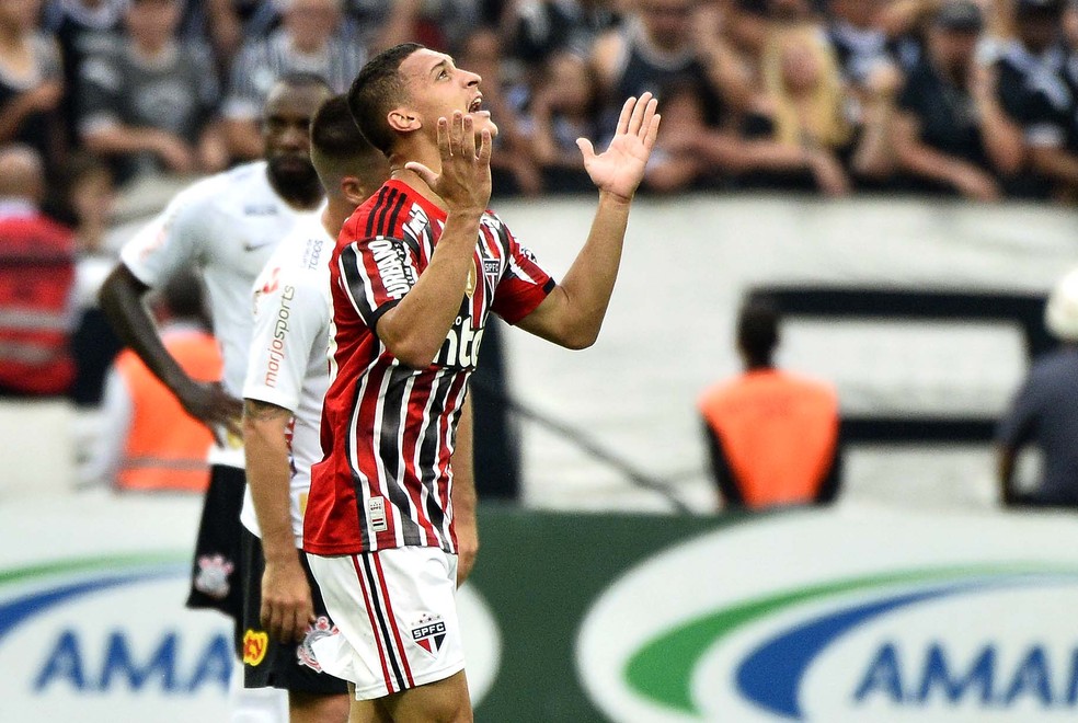 Antony fez o gol do São Paulo na final do Paulistão — Foto: Marcos Ribolli