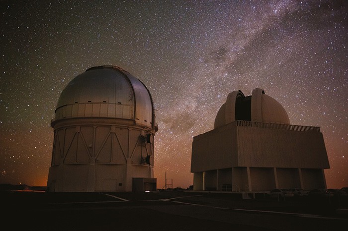Observatório Cerro Tololo, no Chile, onde foram conduzidas as observações do DES. (Foto: Reidar Hahn)