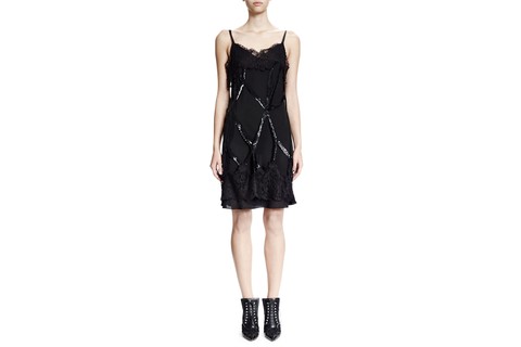 Givenchy, US$790,  na Bergdorf Goodman     