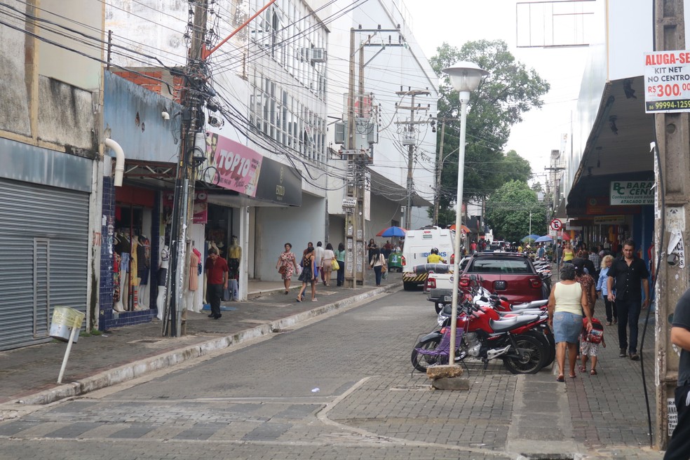 Rua Simplício Mendes, no Centro de Teresina — Foto: Glayson Costa/G1