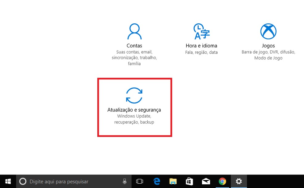 na central de atualizações do Windows 10, acesse 