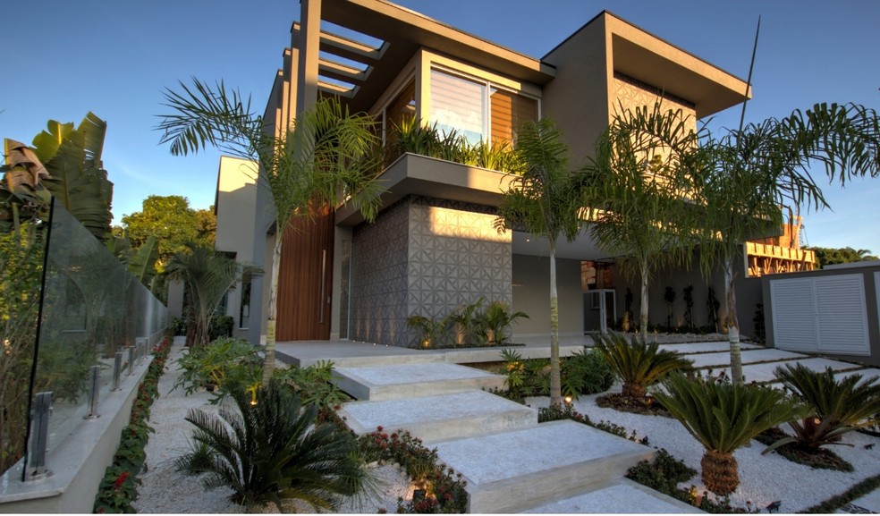 Residência localizada em Riviera de São Lourenço à venda no site da Factual. — Foto: Factual Negócios Imobiliários. 