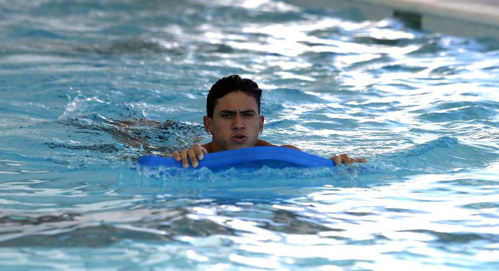 Pedro subiu para o profissional em 2016 &mdash; Foto: Nelson Perez / Fluminense