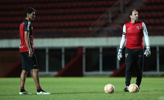 Paulo Henrique Ganso e Rogério Ceni, treino do São Paulo (Foto: Rubens Chiri/saopaulofc.net)