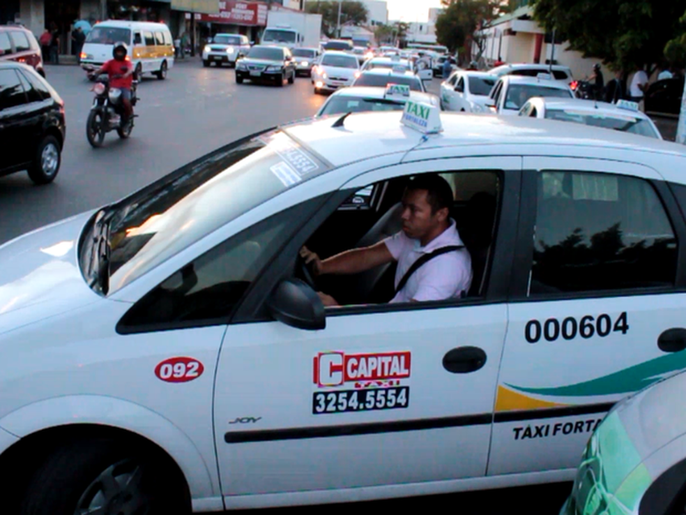Mais de 11 mil taxistas do Ceará já receberam as primeiras parcelas do Benefício Taxista, diz Ministério do Trabalho — Foto: Reprodução/TVM