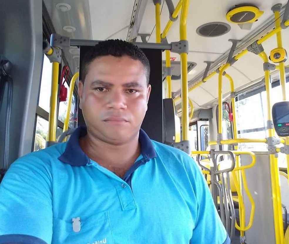 Celso José Santana, de 41 anos, era motorista do transporte coletivo na cidade. — Foto: Divulgação