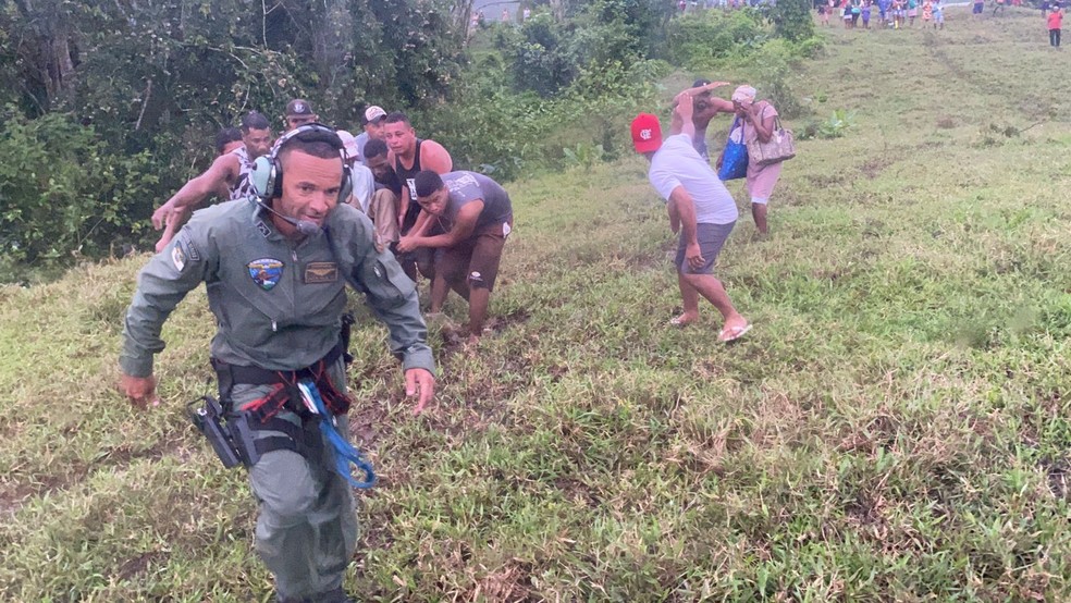 Militares do RN atuam em buscas e salvamentos na Bahia &mdash; Foto: Cedida