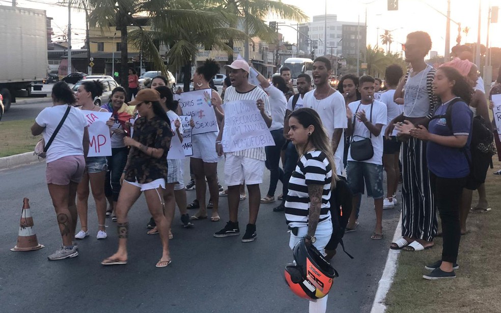Amigos e familiares fazem protesto em Camaçari — Foto: Arquivo pessoal