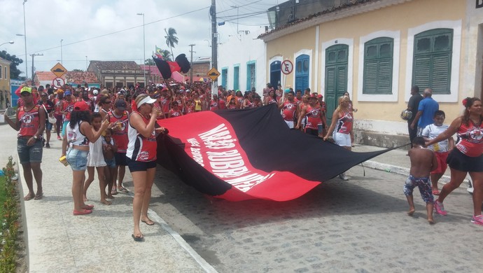 Bloco Nação Rubro Negra, Alagoas (Foto: Denison Roma / GloboEsporte.com)