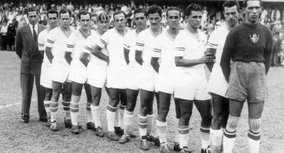 Time do Fluminense bicampeo carioca em 1941  Foto: Flu-Memria