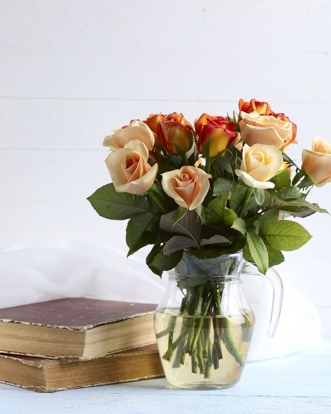 Fitar as rosas com o olhar durante o dia, por si só, já promove bem estar (Foto: 5second / Getty Images / Divulgação)