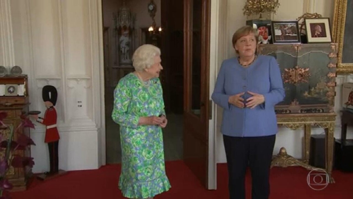 Angela Merkel e Elizabeth II se encontram no Castelo de Windsor - Vimarsana News