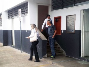 'Bolinho', pivô da agressão a adolescente em Praia Grande, prestou depoimento (Foto: Rodrigo Martins/G1)