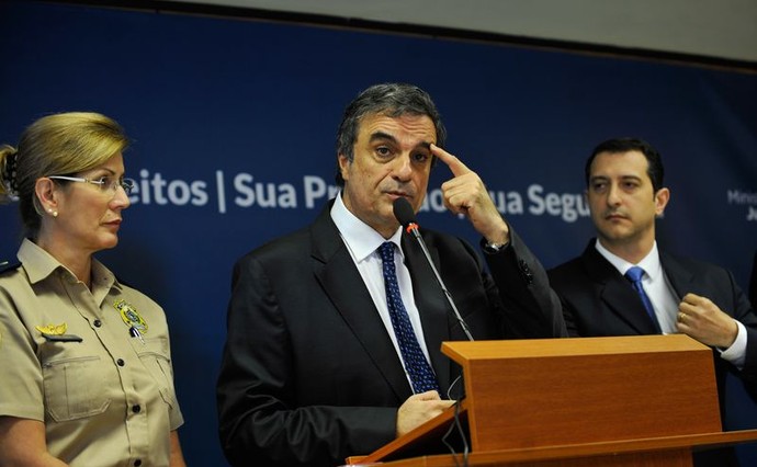 José Eduardo Cardozo ministro da Justiça  (Foto: Elza Fiúza / Agência Brasil)