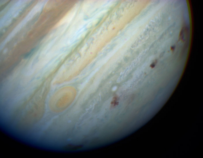Júpiter retratado pela lente do telescópio Hubble  (Foto: Nasa)