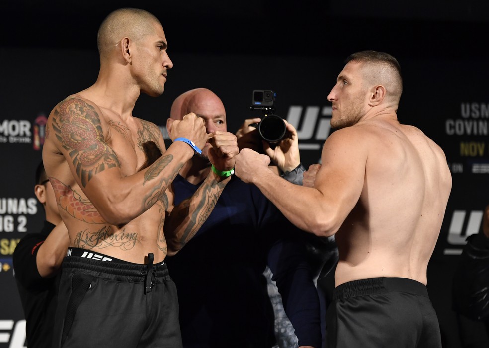 Alex Poatan faz estreia no UFC contra o grego Andreas Michailidis — Foto: Jeff Bottari/Zuffa LLC