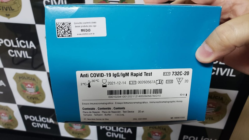 Caixa com testes rápidos foi apreendida pela Polícia Civil de Lins — Foto: Polícia Civil/Divulgação
