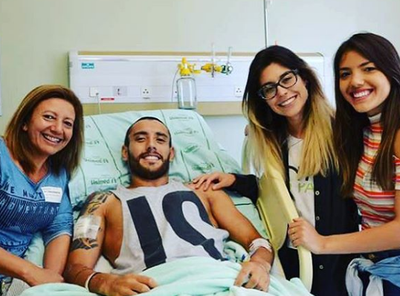 alan ruschel posta após acidente, no hospital (Foto: Reprodução)