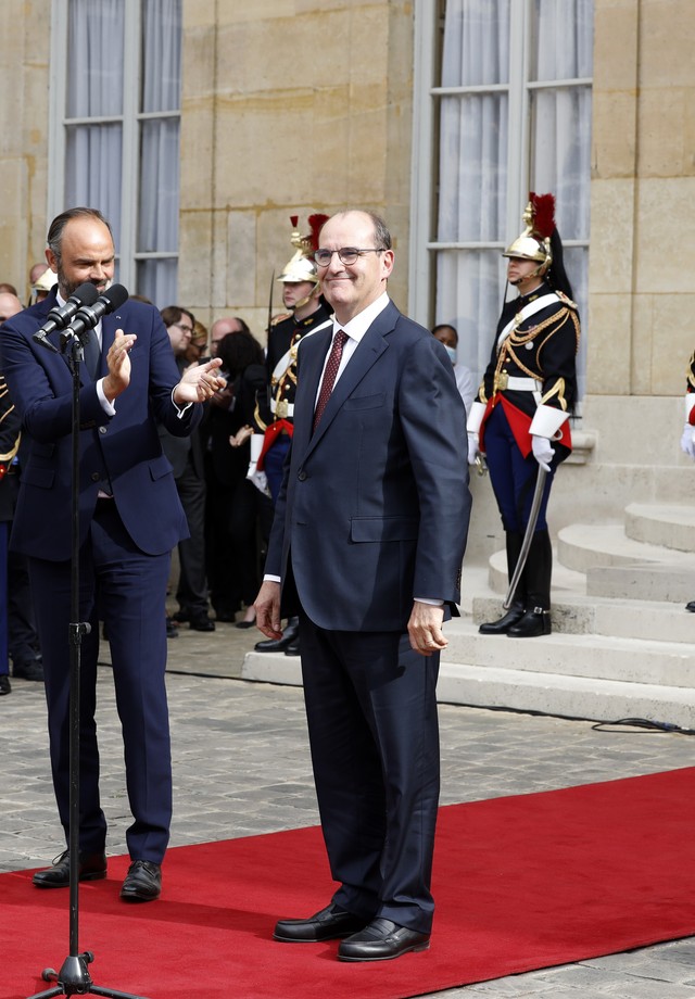 PARIS, FRANCE - JULY 03: Newly appointed Prime Minister Jean Castex is seen during the transfer of power ceremony with departing Prime Minister Edouard Philippe at Hotel de Matignon on July 03, 2020 in Paris, France. (Photo by Pierre Suu/Getty Images) (Foto: Getty Images)