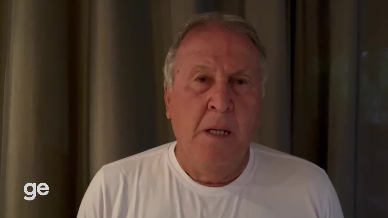 Zico exalta Pelé: 'O Brasil perde seu rei, mas sua obra ficará para sempre'