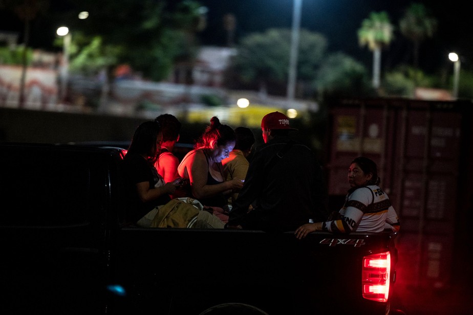 Imigrantes são capturados na tentativa de atravessar fronteira entre México e EUA