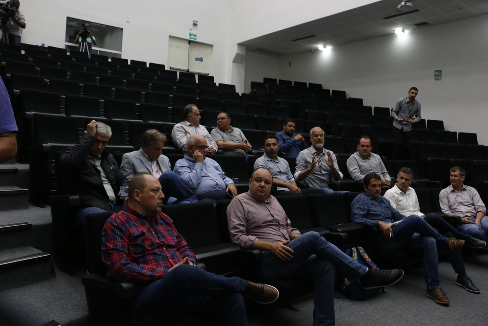 Máscaras e testes: FGF detalha protocolo para retorno do Campeonato Gaúcho