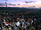 Milhares de fiéis madrugaram na tradicional procissão de Murici, AL