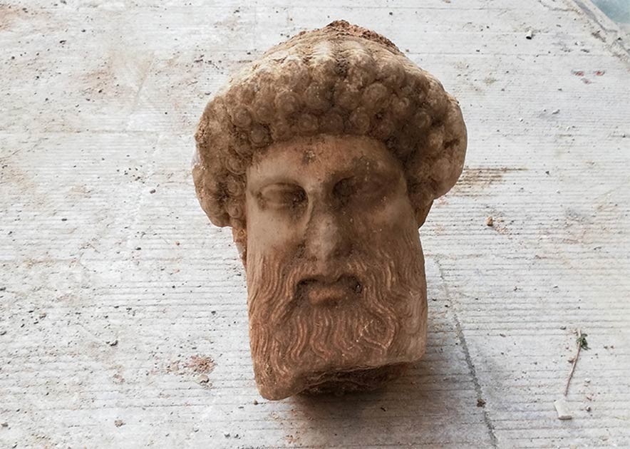 Busto encontrado do deus grego Hermes (Foto:  Ministério da Cultura da Grécia)