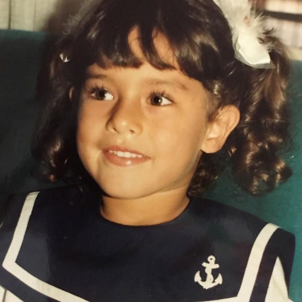 Fernanda Paes Leme em foto da infância (Foto: Reprodução/Instagram)