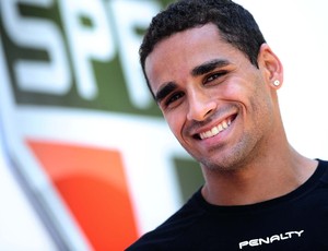 Ex-Goiás, Douglas faz alerta: 'Vem como se fosse o último jogo'