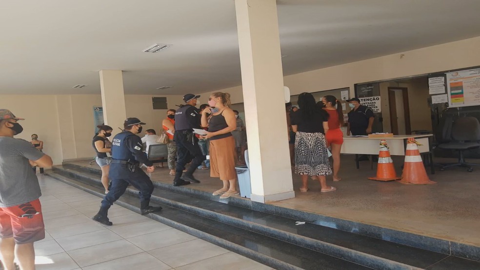 Polícia Militar é acionada na UBS 1, de Vicente Pires, no DF, após técnica de enfermagem ser agredida por paciente.  — Foto: Arquivo pessoal 