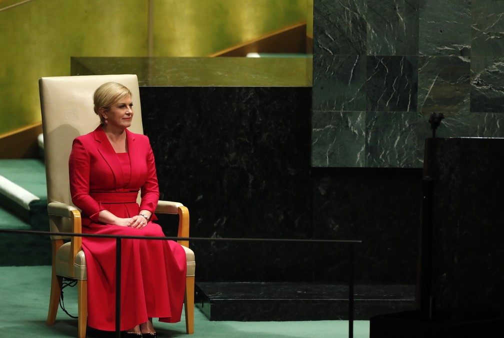A presidente da Croácia, Kolinda Grabar-Kitarovic, aguarda para falar na Assembleia Geral da ONU, nesta terça-feira (24). — Foto: Lucas Jackson/Reuters
