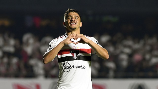 Comemoração do gol de Pablo Maia, do São Paulo, contra o Goiás