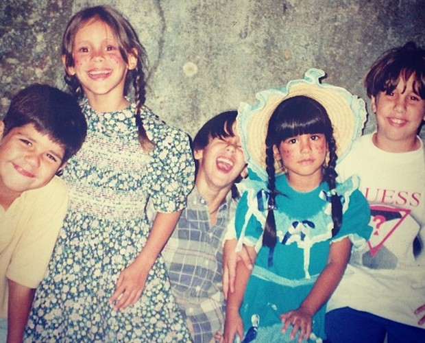 Antonia Morais publica foto de festa junina da infância (Foto: Reprodução/Instagram)