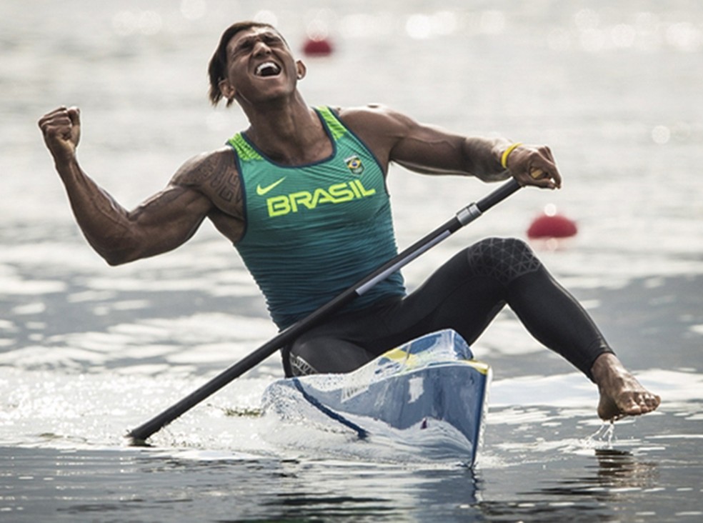 A Mesa Com O Valor Isaquias Queiroz Canoista Luta Para Ser O Maior Medalhista Olimpico Do Brasil Eu Valor Economico