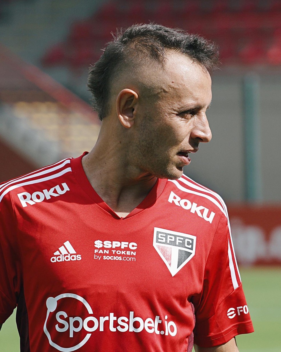 Rafinha em treino do São Paulo — Foto: Divulgação