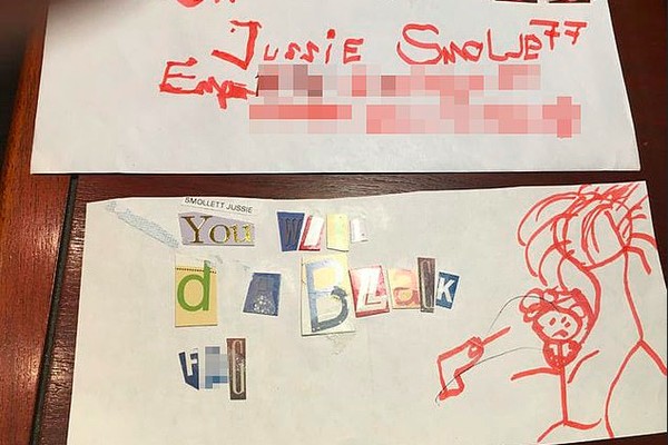 As cartas com ameaças enviadas ao ator Jussie Smollett (Foto: Divulgação)