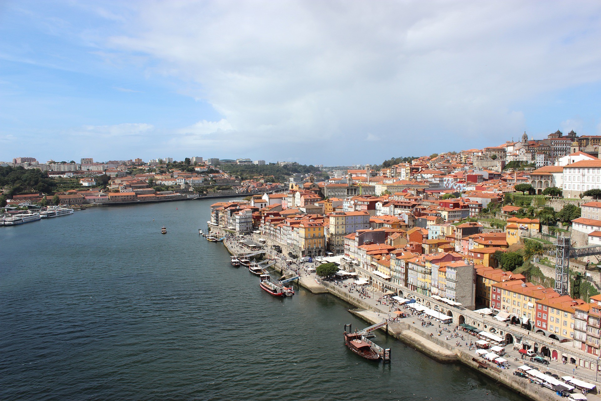 Porto: quando ir e o que fazer e evitar ao viajar para a 'joia' portuguesa thumbnail