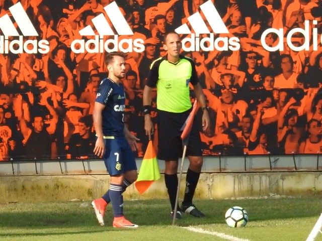 Com Geuvânio e Éverton Ribeiro bem, Fla goleia Resende em jogo-treino: 6 a 0