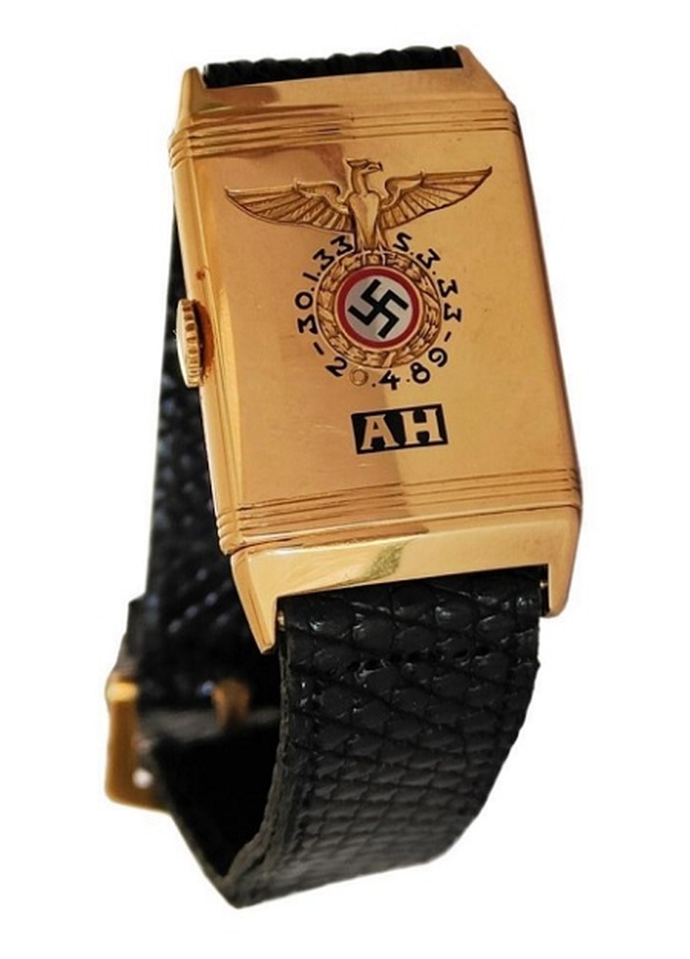 Relógio de pulso que teria pertencido ao ditador nazista Adolf Hitler  — Foto: Reprodução/ Alexander Historical Auctions