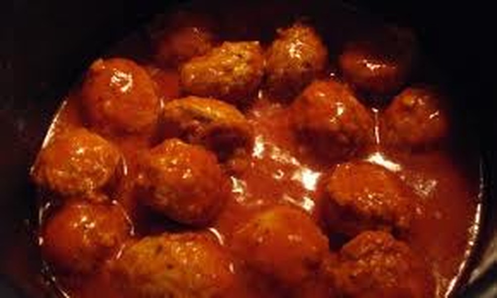 Boliinho De Carne Moida Ao Molho Receitas Receitas Carne moída com arroz e farofa de bolão. boliinho de carne moida ao molho