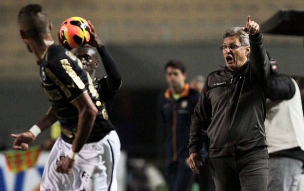 Oswaldo de Oliveira Botafogo x Corinthians (Foto: Ale Cabral / Futura Press)