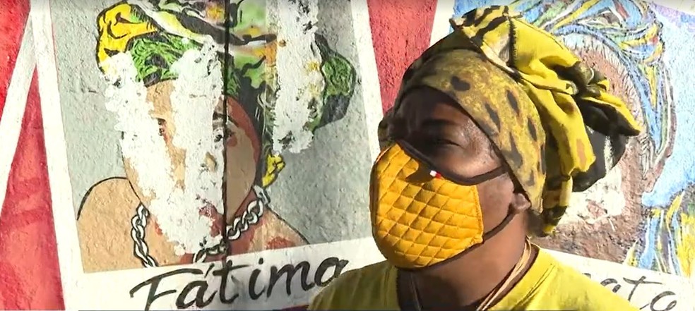 Homenageadas tiveram os rostos pintados com tinta branca. — Foto: Reprodução/TV Globo