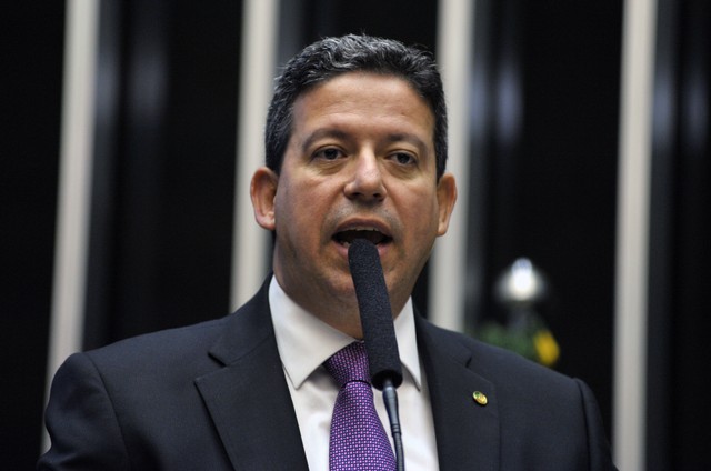 O que Lira promete votar nos 100 primeiros dias