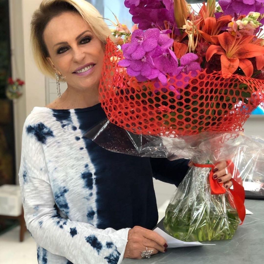 Ana Maria Braga Celebra Retorno A Tv Obrigada Pelo Amor De Vocês Quem Quem News 