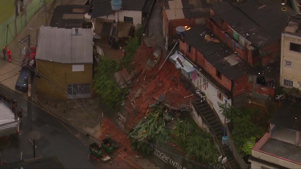 Desabamento em Barueri — Foto: Reprodução/TV Globo