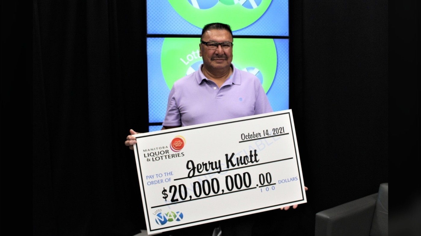 Canadense encontra bilhete de loteria antigo em carteira e ganha R$ 112 milhões (Foto: Reprodução / Western Canada Lottery Corporation / Good News Network)