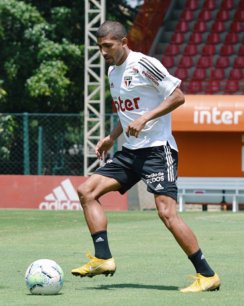 Rojas em treino do São Paulo — Foto: São Paulo FC / divulgação