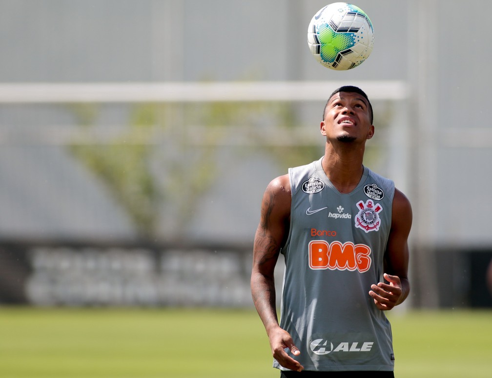 Entenda por que o Corinthians ofereceu e o São Paulo recusou 20% dos direitos de Léo Natel
